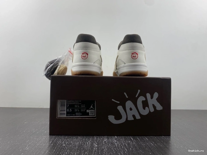 One Kick TRAVIS X CHECK THE JORDAN CUT FZ8117-100 SCOTT 0817